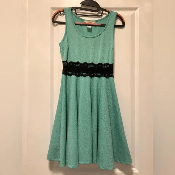 strapless open back dress Sleeveless Skater Dress main image 1